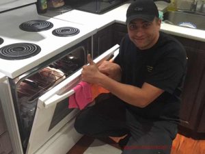 Appliance repair service in Simcoe